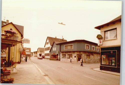 Biblis Hauptstrasse , Blumen Ofenloch , Foto