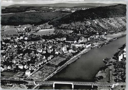 Erlenbach Fliegeraufnahme, Schiffswerft