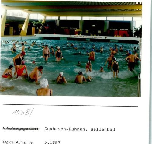 Duhnen Wellenbad Foto montiert auf Karton