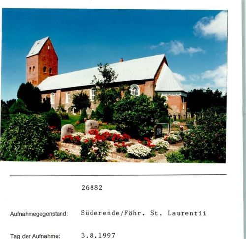 Süderende St. Laurentii-Kirche mit Friedhof Kirchen, Grabsteine, etc. Foto montiert auf Karton