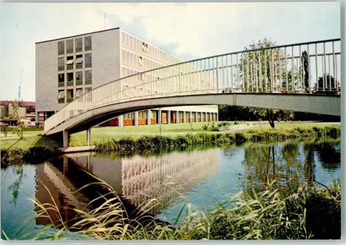 Winsen Rückseite mit Abschürfungen bzw Kleberesten Kreishaus mit Brücke