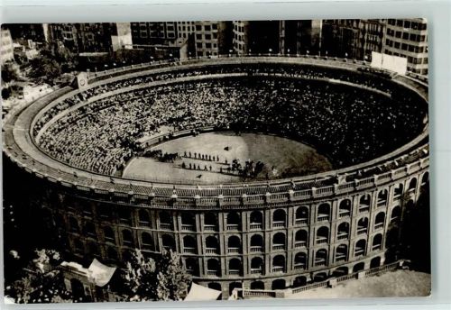Valencia Plaza de toros en dia de corrida Stierkampfarena