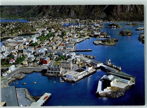 Svolvaer Fliegeraufnahme Lofoten Sentrum sett fra fly