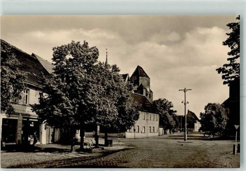 Brehna Rückseite mit Abschürfungen bzw Kleberesten Ernst Thälmann Platz