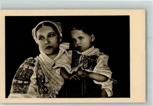C 14 Detva - Mutter und Kind - Mamicka s dcerkou AK