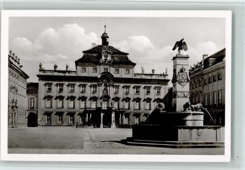Ludwigsburg Schloß Brunnen