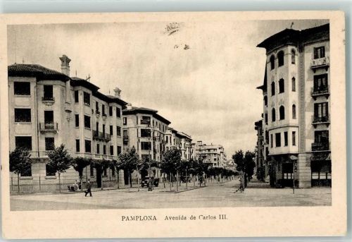 Pamplona Avenida de Carlos III. LKW