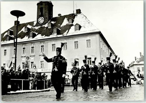 Annaberg-Buchholz Rathaus Bergparade Blechinstrumente Winter