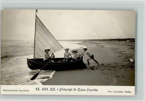 1913 Principi di Casa Svoia im Segelboot , gute Erhaltung AK