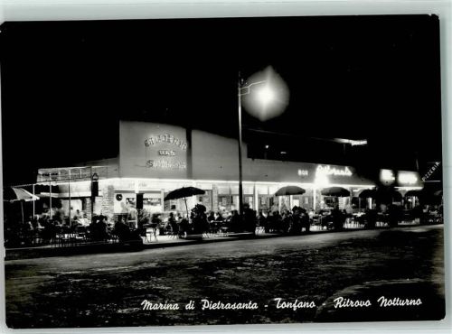 Tonfano Marina di Pietrasanta Ritrova bei Nacht