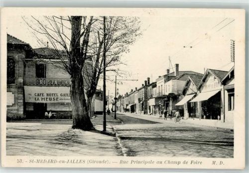 Saint-Medard-en-Jalles Rue Principale Hotel la Meuse Handlung