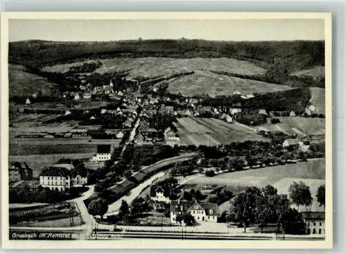 Grunbach Fliegeraufnahme des Ortes mit Bahnhof und Dionysiuskirche