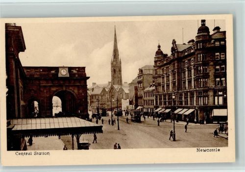 Newcastel, Central Station , Straßenbanen , Turmuhr