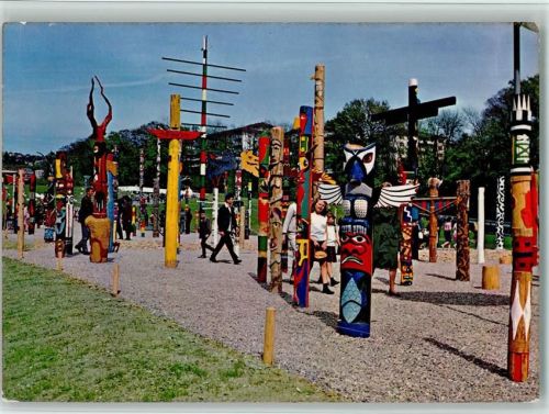 Lausanne Exposition nationale suisse 30.04. bs 25.10.1964 Vallée de la jeunesse la foret des totems