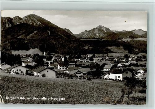 Bergen Ortsansicht mit Hochfelln und Hochgern