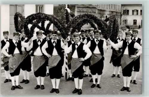 Haag 1956 Schäfflertanz des TSV 1864 Trachten