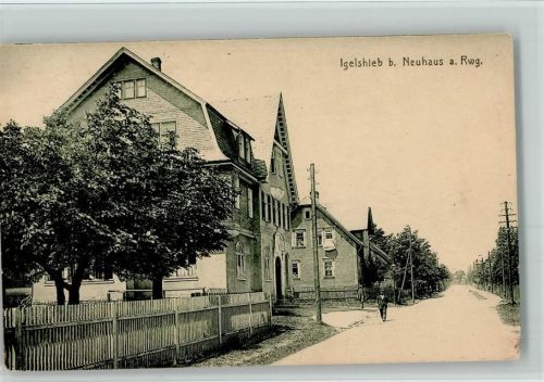Neuhaus/Igelshieb 1943 Schönes Strassenbild AK