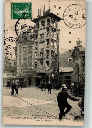 Paris 1916 Feuerwehrmänner der Stadt bei Löschübungen an einem Hochhausmodell Feldpost WK I Bäck.-Kol. 12
