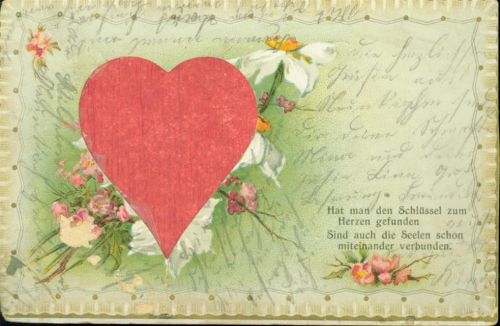 Herz ausgeschnitten mit Krepppapier hinterklebt