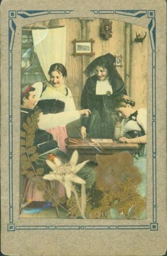 Pfeife Tabaksbeutel Brettspiel Edelweiß und Bluimen hinter Folie