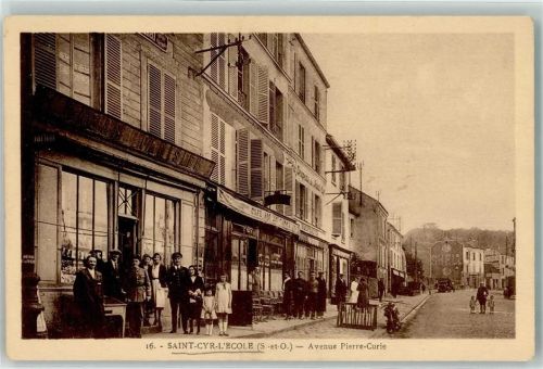 Saint-Cyr-l'Ecole Avenue Pierre Curie