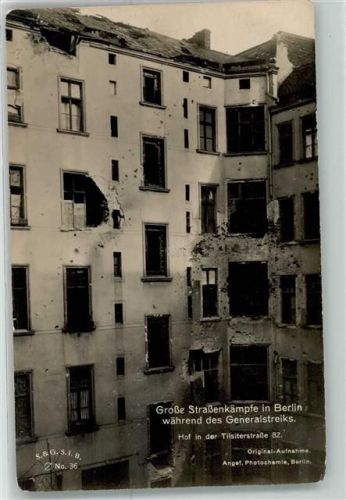 Friedrichshain Große Straßenkämpfe Generalstreik Hof Tilsiterstraße 82