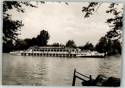 Köpenick Binnenschiff Johannes R. Becher auf dem kleinen Müggelsee