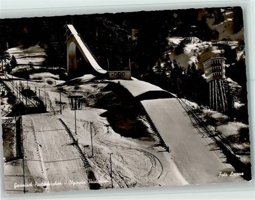 Garmisch-Partenkirchen Olympia-Skistadion Winteraufnahme Foto Lorenz
