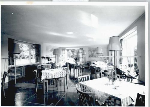 Arnoldshain Foto Pension Haus Ursula Lampe Tisch Stuhl