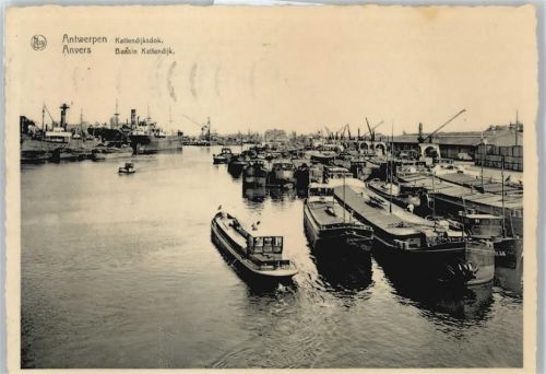 Antwerpen Hafen, Schiffe
