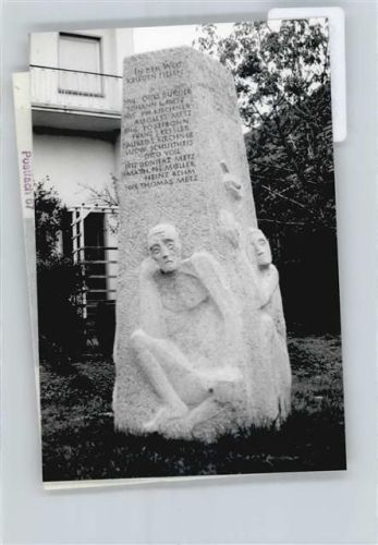 Stangenroth Foto mit Negativ, Ehrenmal