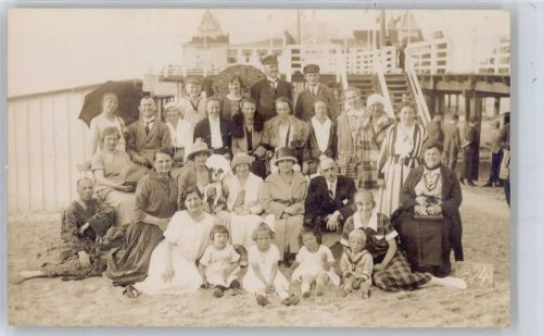 Seebad Ahlbeck Gruppenfoto-Aufnahme am Strand