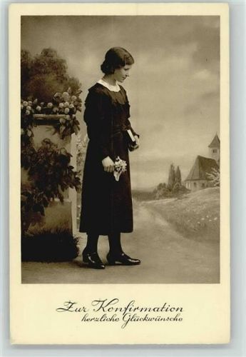 1920 Bibel in der Hand