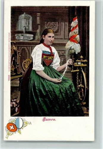 Luzern Spinnerin in Tracht