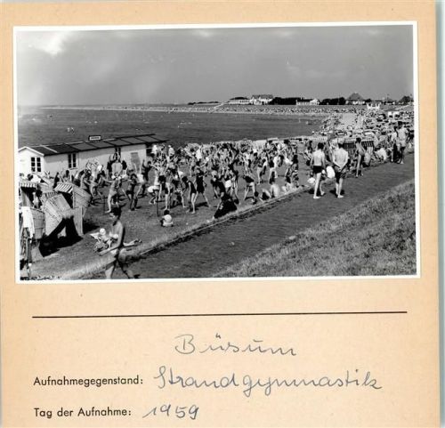 Büsum Strandgymnastik Foto montiert auf Karton