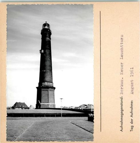 Borkum Neuer Leuchtturm Foto montiert auf Karton