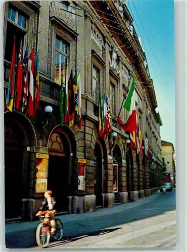 Vercelli Teatro Civico Fahnen