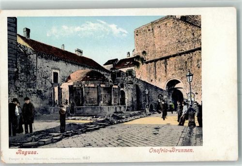 Dubrovnik Ragusa - Onofrio Brunnen
