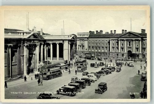 Dublin 1939 Omnibus, Trinity College and Bank of Irland AK