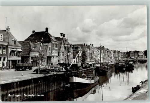 Harlingen Nordhafen Fischerboote Autos Anhänger