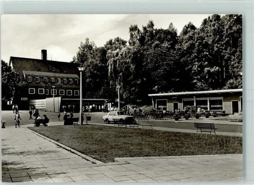 Kriebstein Gasthaus HO-Gaststätte Terrasse Oldtimer
