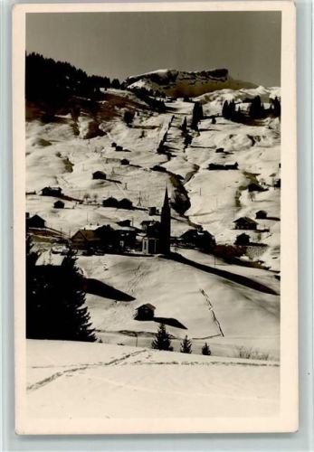 6992 Hirschegg , Kleinwalsertal - Ortsansicht mit Hoch-Ifen und Sessellift Heuberg Winteraufnahme