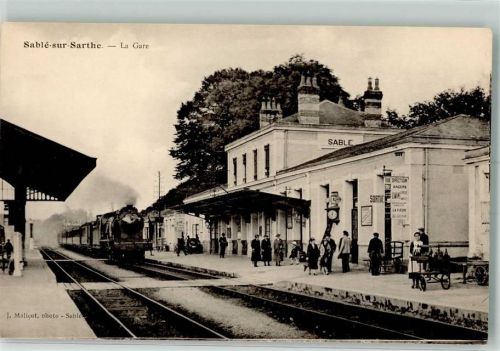72300 Sable-sur-Sarthe - Bahnhof La Gare Foto J. Malicot