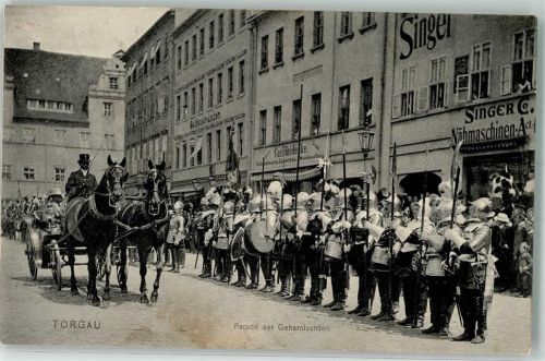 Torgau 1910 Parade der Geharnischten Uniform Kutsche Zweispänner Geschäft Singer Nähmaschinen