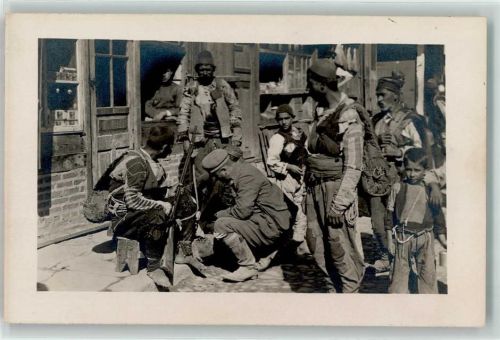 Prilep Tracht Gewehr