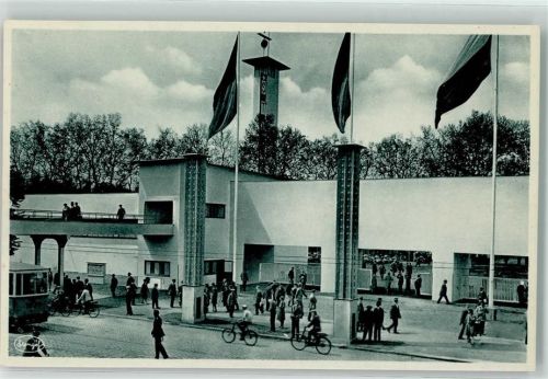 Dresden 1931 Nr. 19 Hygiene Ausstellung Haupteingang Straßenbahn