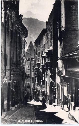 1959 Aushall, Tirol, kleine Gasse, Österreich,August Biepenhausen AKU2