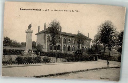 Ouzouer-le-Marche Denkmal Schule de Filles