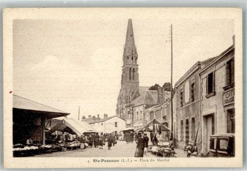 Sainte-Pazanne Marktszene PLace du Marché Kirche