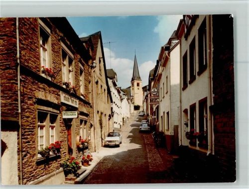 Senheim Opel Kadett beim Winzerhaus